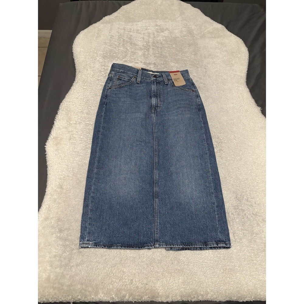 New Levi's Women's High Rise Western Denim Skirt Back Slit Size 26 NWT